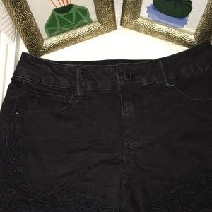Black short